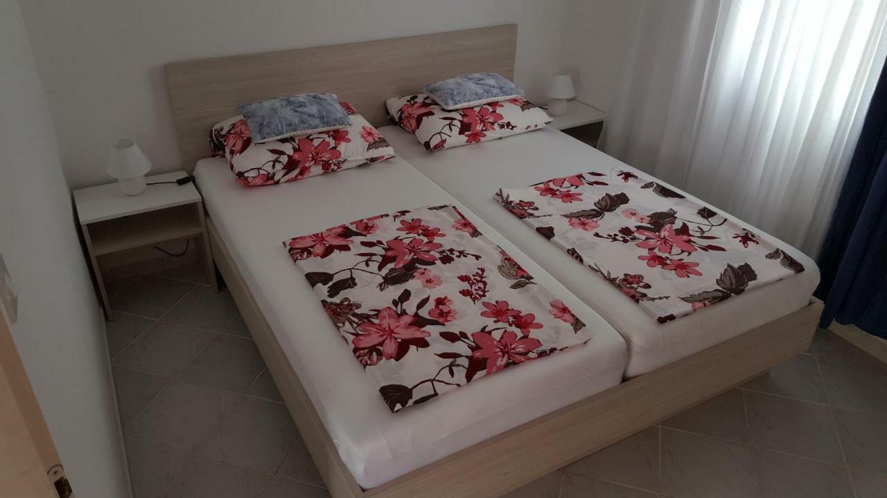 Haus Zarko Daire Vir Dış mekan fotoğraf